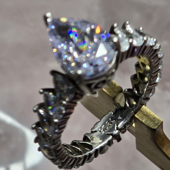 Pear Cut Statement Ring S925 Size 8 - Picture 9 of 15